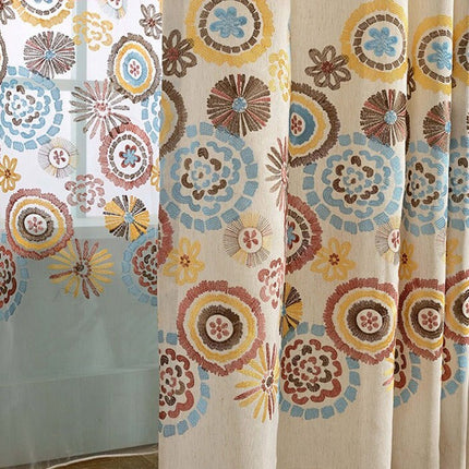 Zasłona w kolorowe etniczne wzory