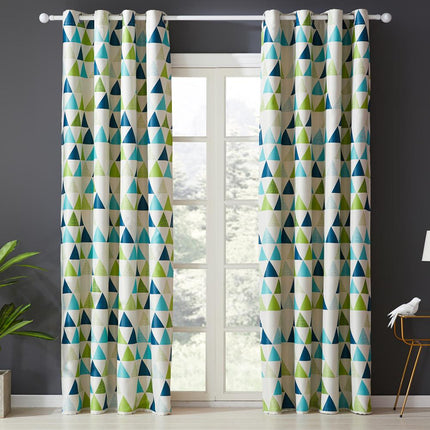 Zielona zasłona w geometryczne trójkąty