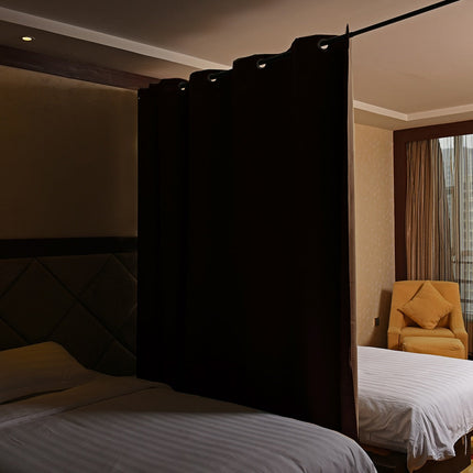 Zasłona zaciemniająca jako ścianka działowa