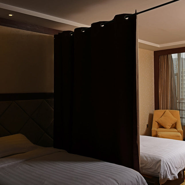 Zasłona zaciemniająca jako ścianka działowa