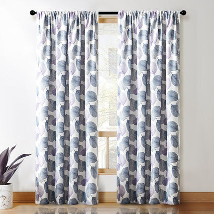 Zasłona zaciemniająca w fioletowe liście.