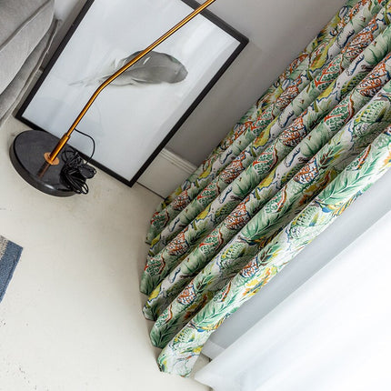 Zasłona w kolorowy tropikalny wzór liści