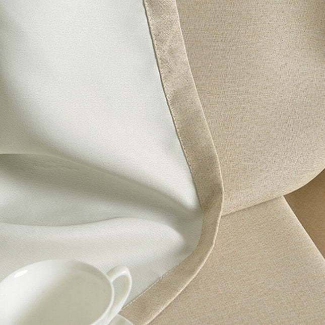 Zasłona zaciemniająca w kolorze kości słoniowej