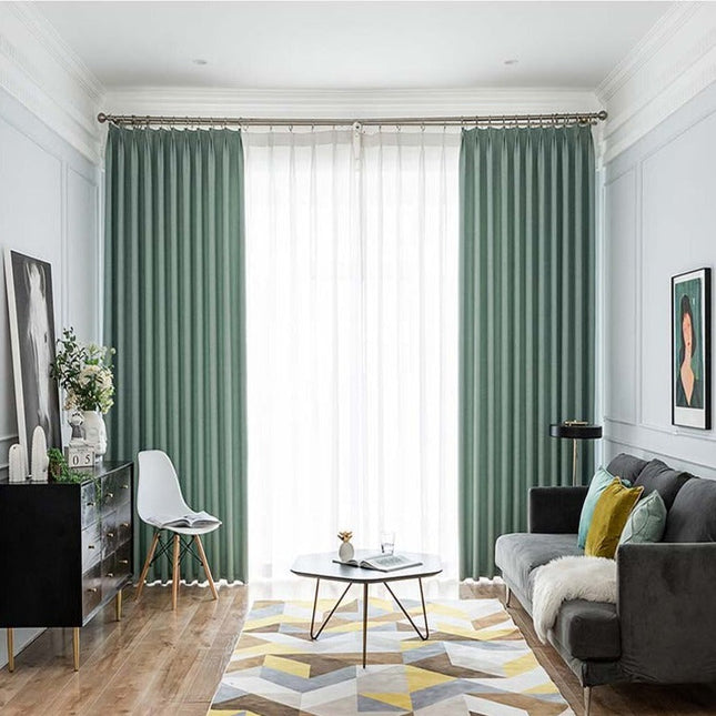 Miętowa zasłona zaciemniająca o splocie lnu