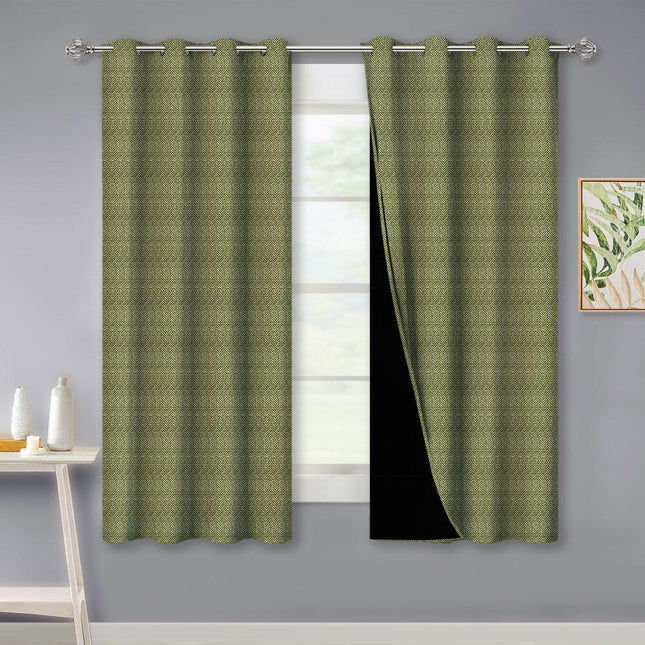 Gruba zasłona zaciemniająca na przelotkach