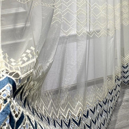 Firana z geometrycznym haftem boho