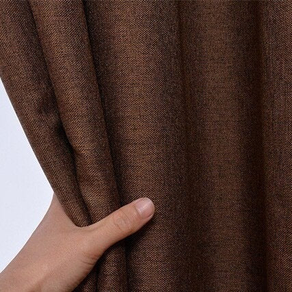 Zasłona zaciemniająca w kolorze kawy