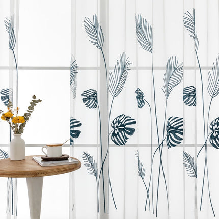 Firana z haftowanymi liśćmi monstery