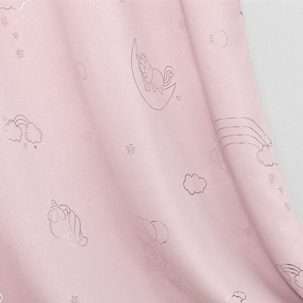 Różowa zasłona dziecięca w srebrne jednorożce