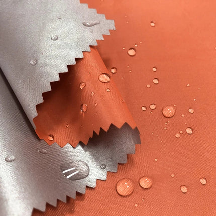 Materiał na zasłony zaciemniające na metry