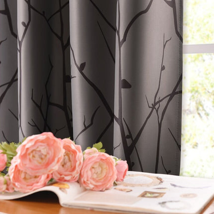 Nowoczesna zasłona w gałązki do sypialni