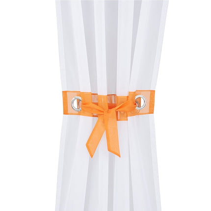 Biało-niebieska firana w stylu marynarskim