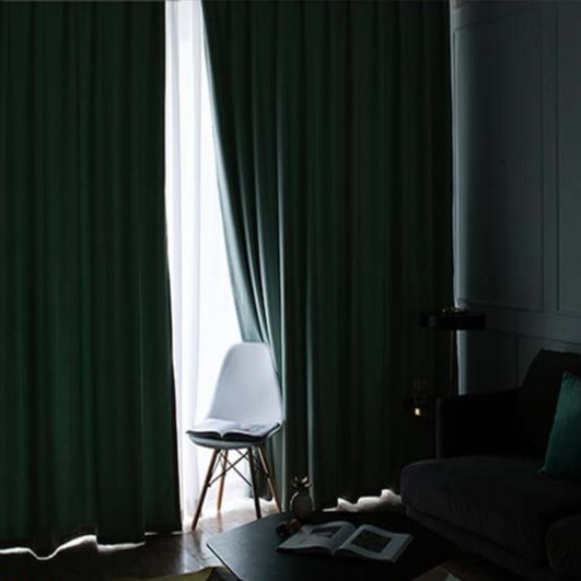 Miętowa zasłona zaciemniająca o splocie lnu