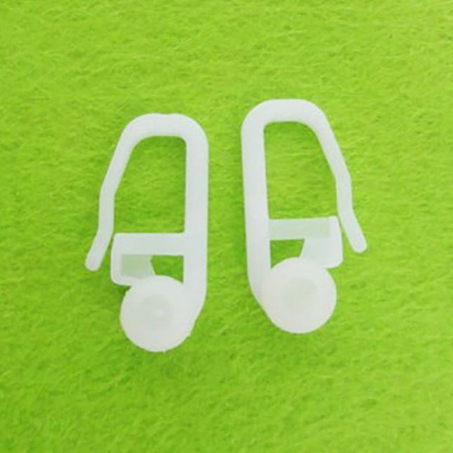 Plastikowe agrafki do firan i zasłon