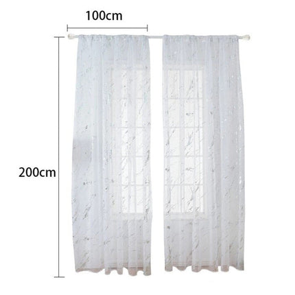 Delikatna firana ze złotym wzorem marmuru