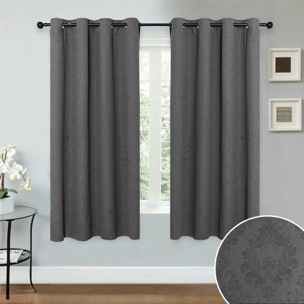 Beżowa zasłona z tłoczonym wzorem