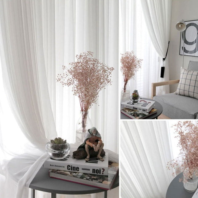 Gładka biała firana do nowoczesnego wnętrza