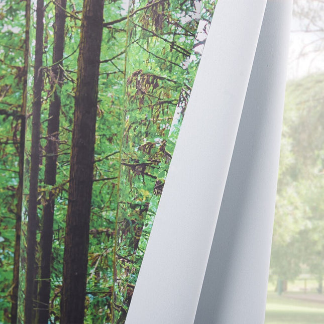 Zasłona balkonowa z motywem lasu