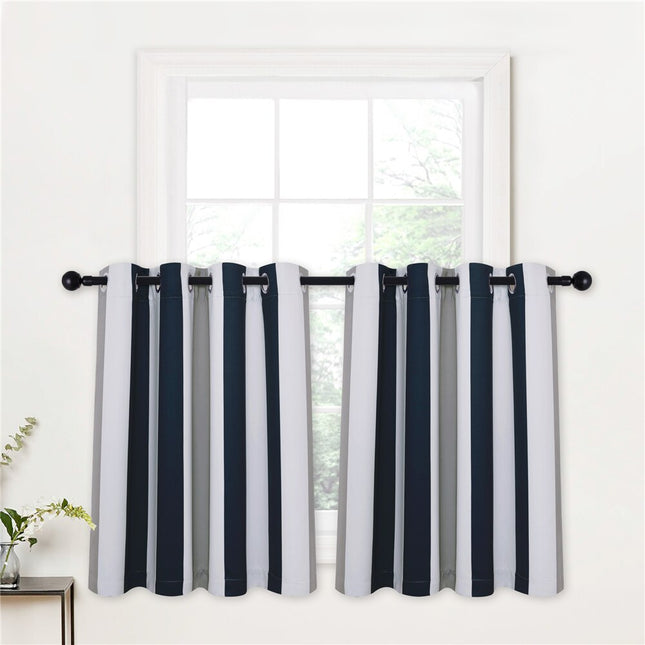 Krótka zasłona zaciemniająca w pasy