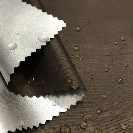 Materiał na zasłony zaciemniające na metry