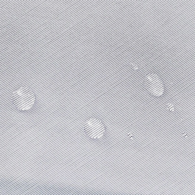 Biała firana zewnętrzna na oczkach