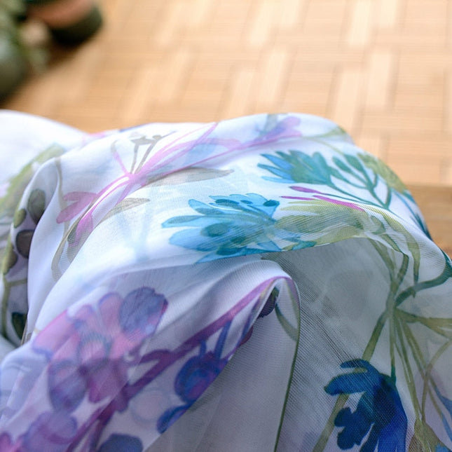 Woalowa firana w polne kwiaty