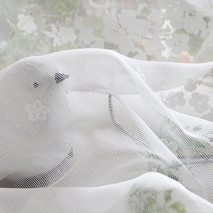 Biała firana żakardowa w kwiaty