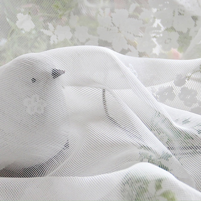 Biała firana żakardowa w kwiaty