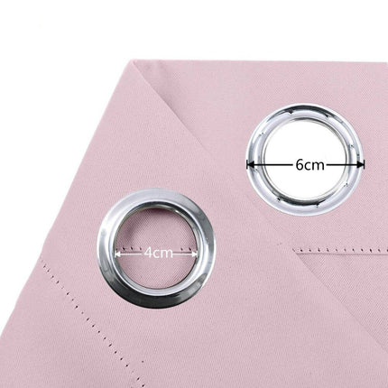 Gładka zasłona zaciemniająca na przelotkach