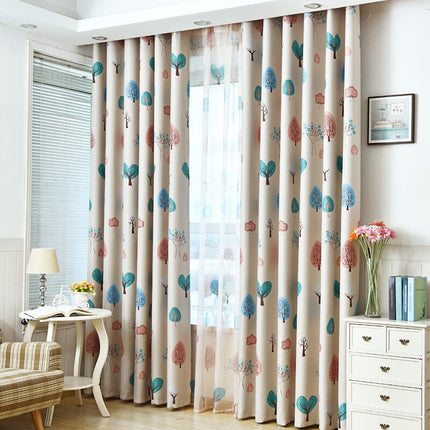 Dziecięca firanka w kolorowe drzewa