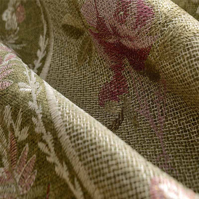 Zaciemniająca zasłona z kwiatowym haftem