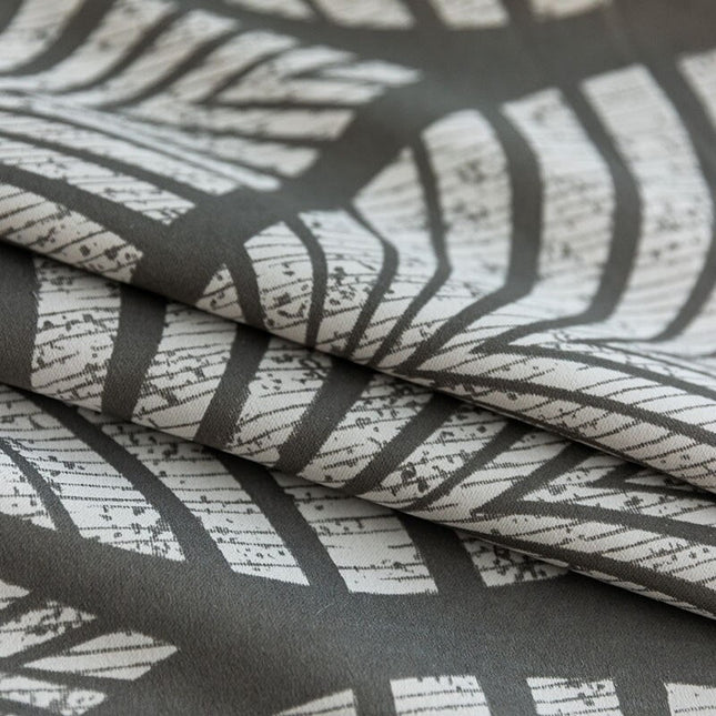 Zasłona zaciemniająca w liście na przelotkach