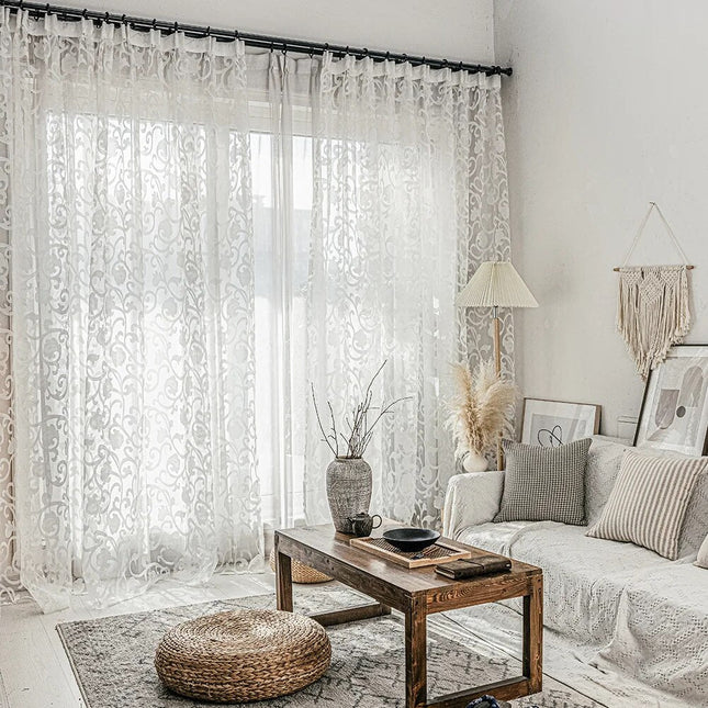 Firana z żakardowym kwiatowym wzorem