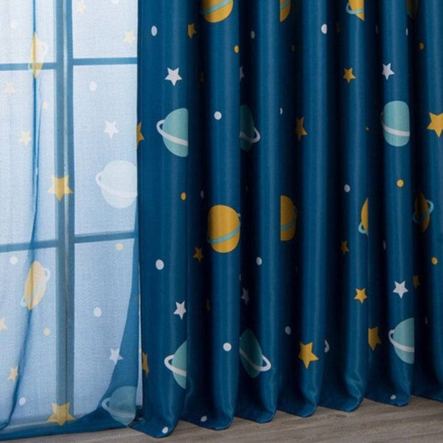 Dziecięca zasłona zaciemniająca w kosmos