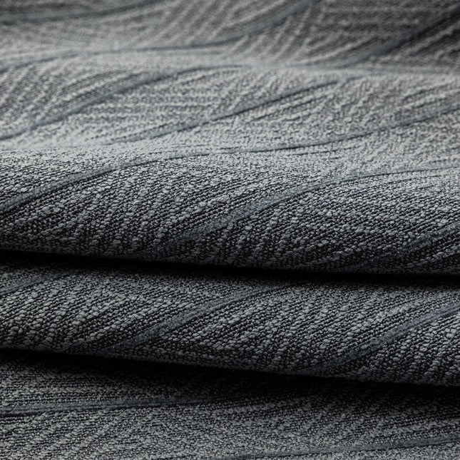 Szara zasłona blackout o strukturze lnu