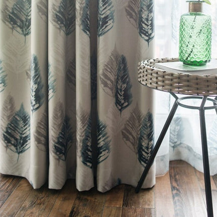 Zasłona zaciemniająca w liście do sypialni