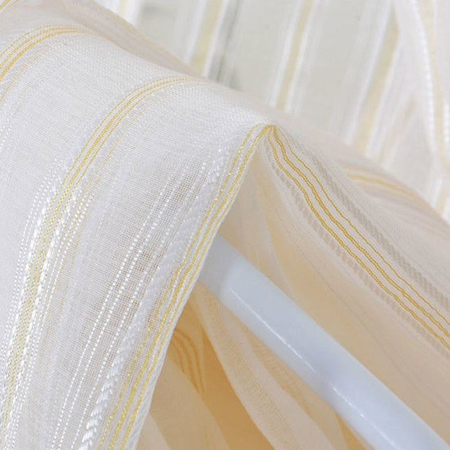 Półprzezroczysta zasłona w paski na rzep