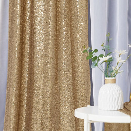 Zasłona zaciemniająca z panelem cekinowym glamour