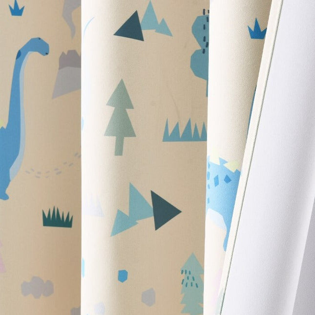 Beżowa dziecięca zasłona zaciemniająca w dinozaury