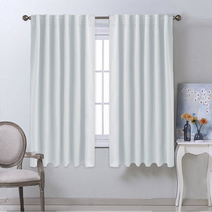 Prosta zasłona zaciemniająca do sypialni