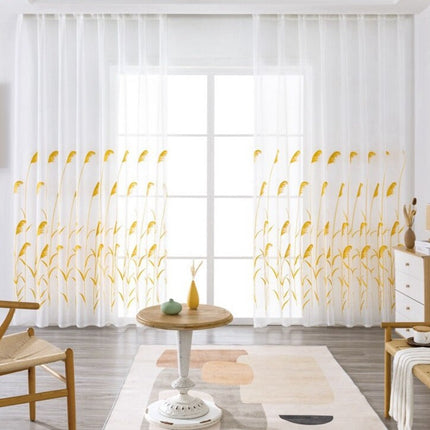 Firana z haftowanym motywem roślinnym