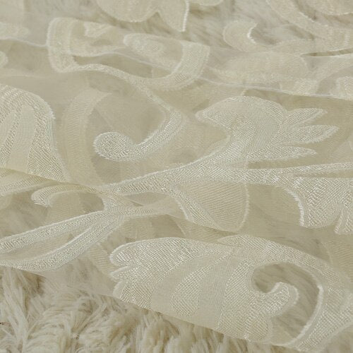 Firana z żakardowym kwiatowym wzorem