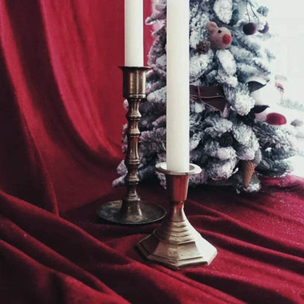 Musztardowa welurowa zasłona zaciemniająca do salonu