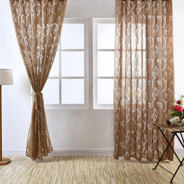 Delikatna firana w haftowane listki