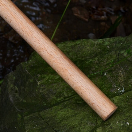 Klasyczny drewniany karnisz do zasłon