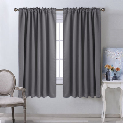 Prosta zasłona zaciemniająca do sypialni