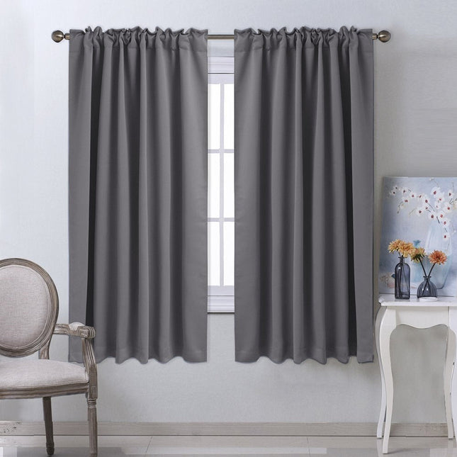 Prosta zasłona zaciemniająca do sypialni