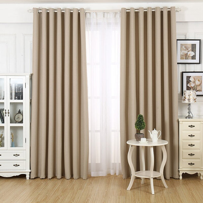 Zasłona zaciemniająca w kolorze kości słoniowej
