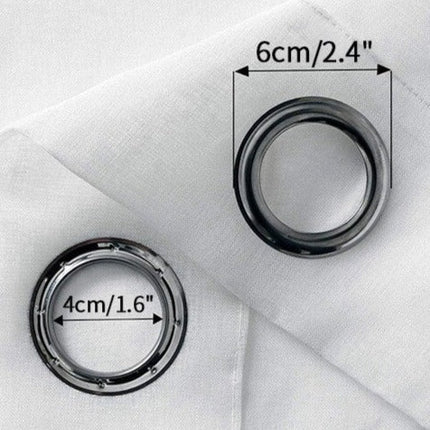 Biała firana ogrodowa na przelotkach