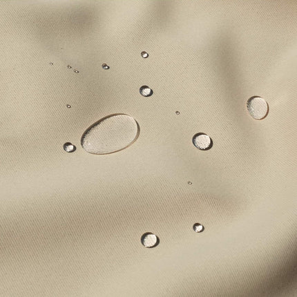 Beżowa zasłona ogrodowa wodoodporna na tunel.